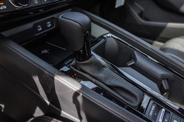 new 2026 Honda Accord Hybrid car, priced at $33,402