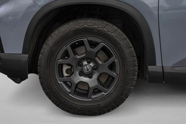 used 2024 Honda Pilot car, priced at $40,990