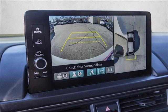 used 2024 Honda Pilot car, priced at $41,990