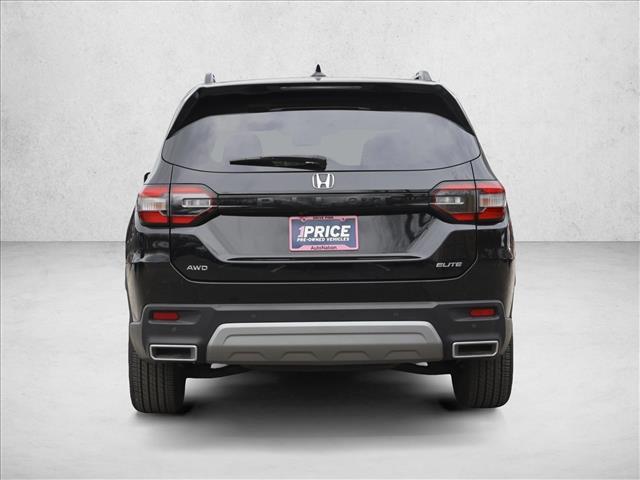used 2025 Honda Pilot car, priced at $42,088