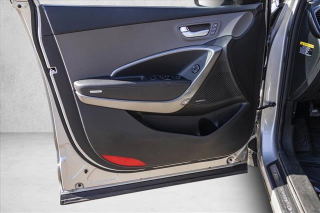 used 2014 Hyundai Santa Fe car, priced at $10,990