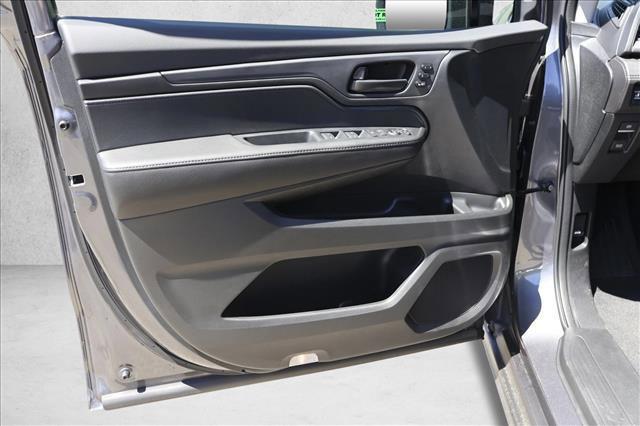 new 2026 Honda Odyssey car, priced at $42,014