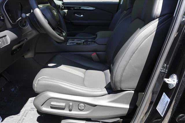 new 2026 Honda Pilot car, priced at $46,079