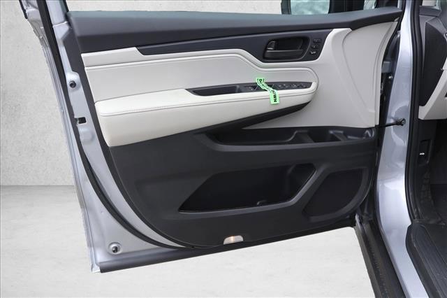 new 2026 Honda Odyssey car, priced at $42,734