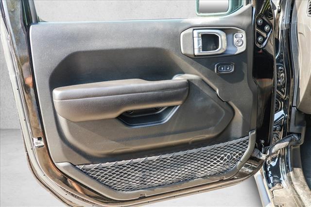 used 2021 Jeep Wrangler Unlimited car, priced at $31,990