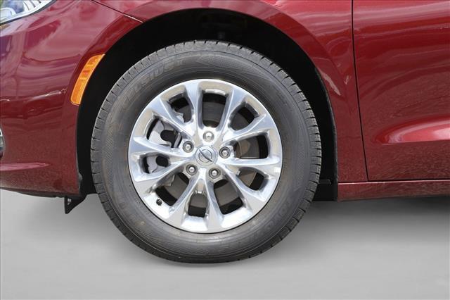 used 2022 Chrysler Pacifica car, priced at $28,741