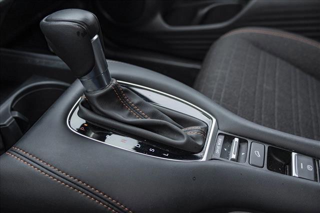 used 2025 Honda HR-V car, priced at $25,990