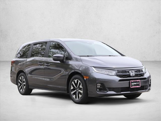 new 2026 Honda Odyssey car, priced at $42,014