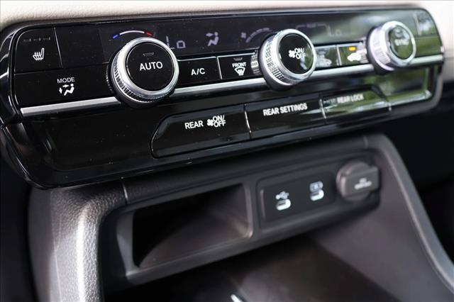 new 2026 Honda Pilot car, priced at $45,924