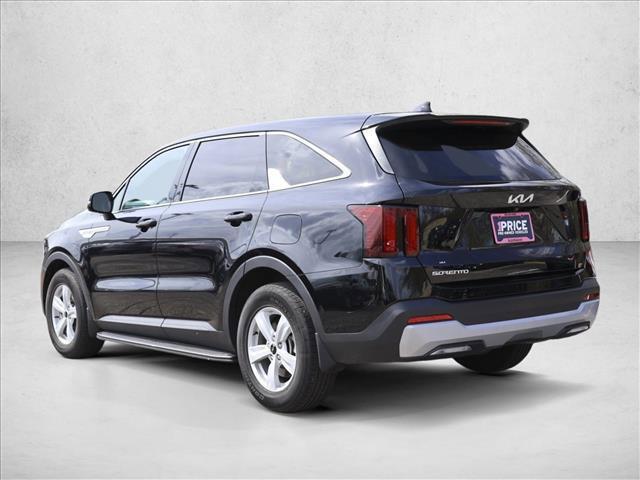 used 2025 Kia Sorento car, priced at $29,594