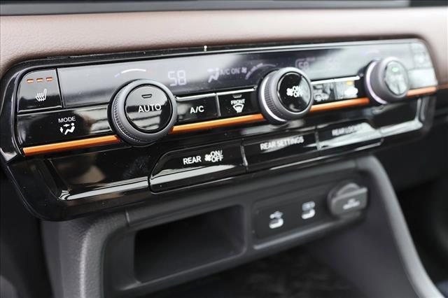new 2026 Honda Pilot car, priced at $51,304