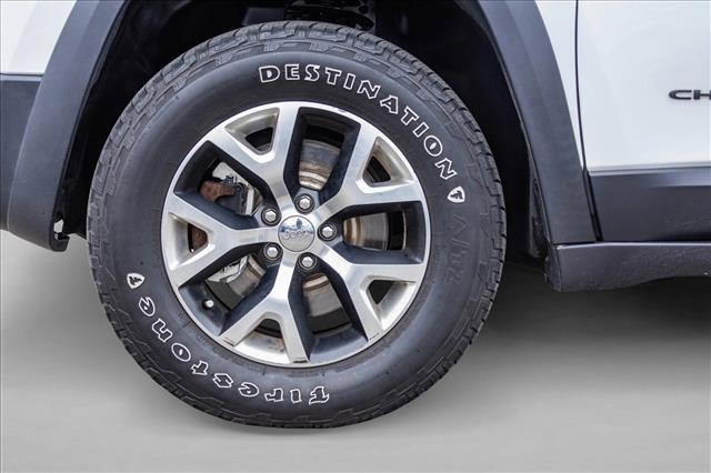 used 2017 Jeep Cherokee car, priced at $11,990