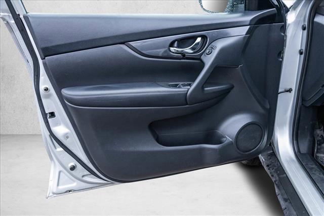 used 2020 Nissan Rogue car, priced at $11,869