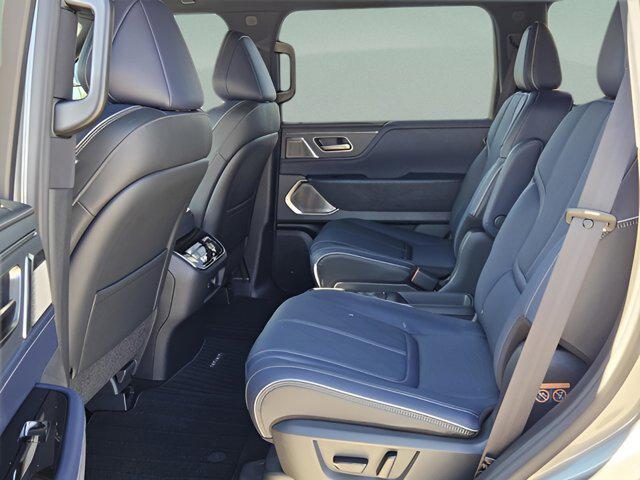 new 2026 INFINITI QX80 car, priced at $95,470