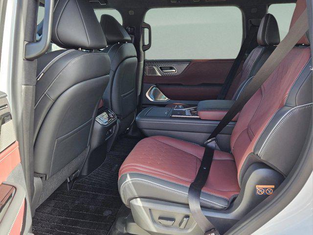 new 2026 INFINITI QX80 car, priced at $109,860