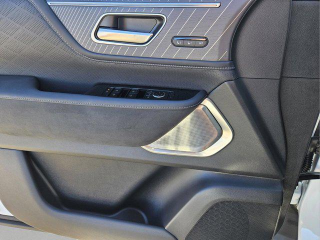 new 2026 INFINITI QX80 car, priced at $108,860