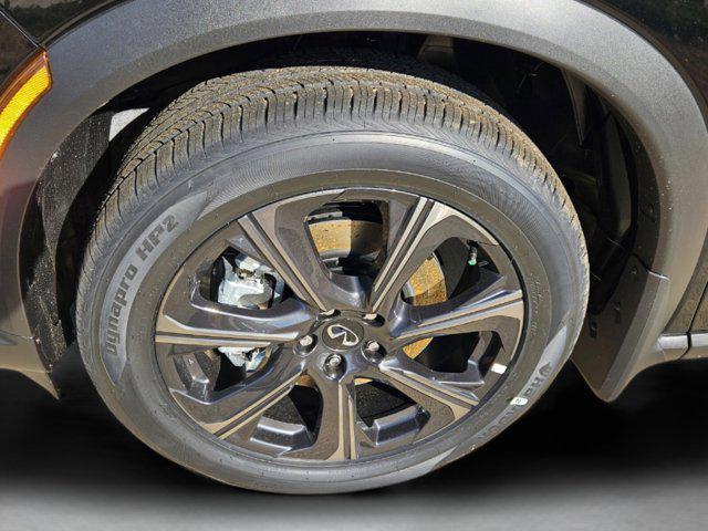 new 2026 INFINITI QX60 car, priced at $70,975