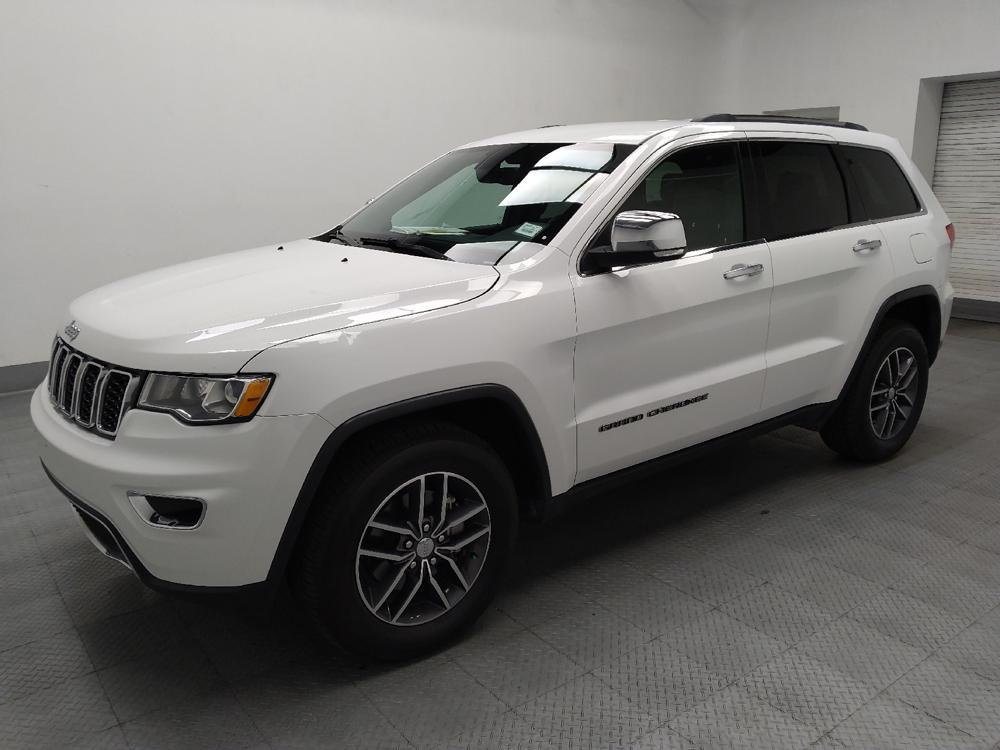 used 2018 Jeep Grand Cherokee car, priced at $19,195