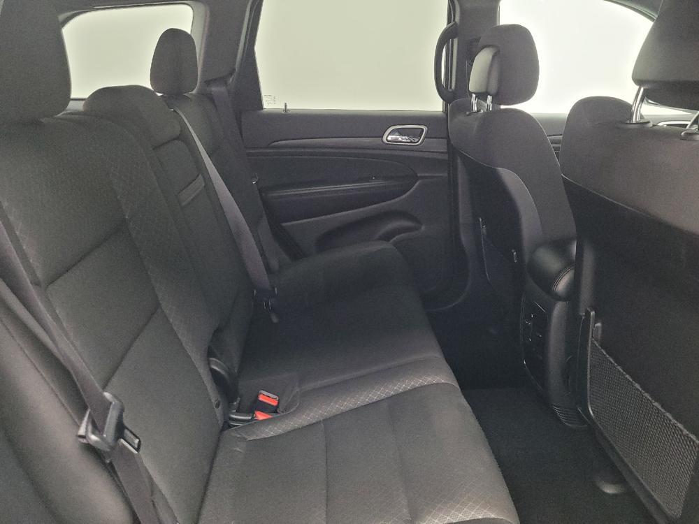 used 2021 Jeep Grand Cherokee car, priced at $18,295