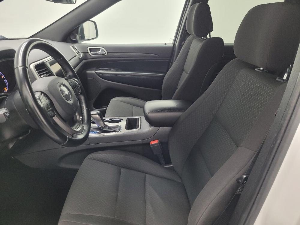 used 2021 Jeep Grand Cherokee car, priced at $18,295