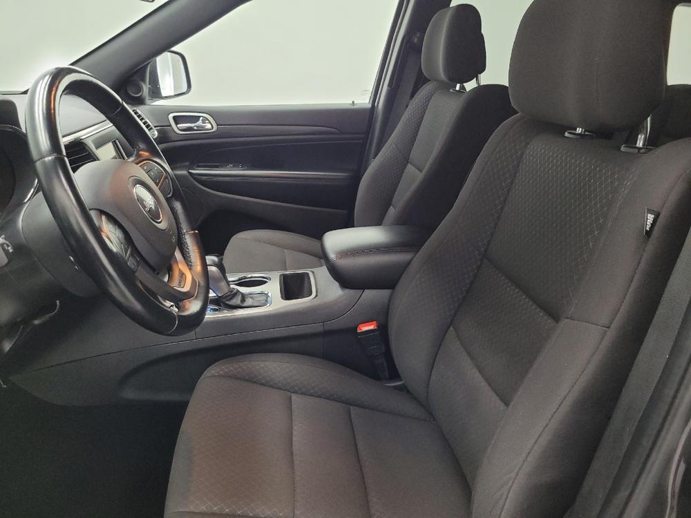 used 2021 Jeep Grand Cherokee car, priced at $23,295