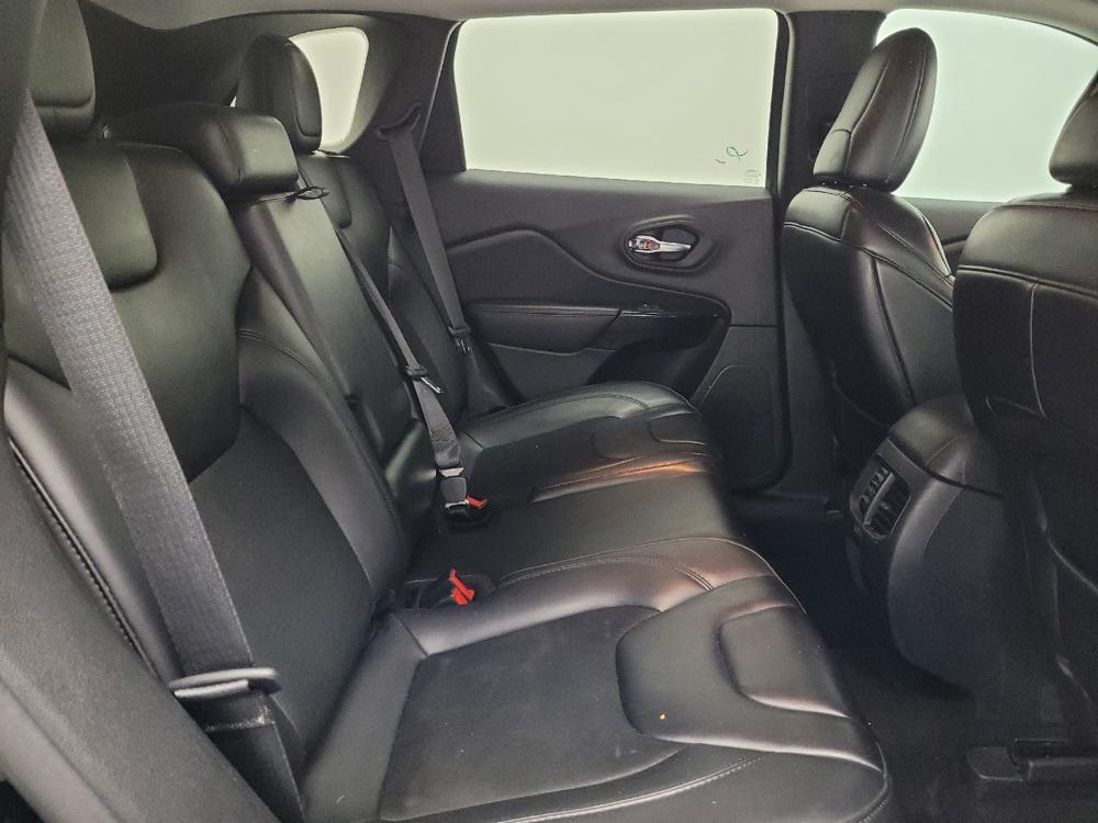 used 2019 Jeep Cherokee car, priced at $18,495