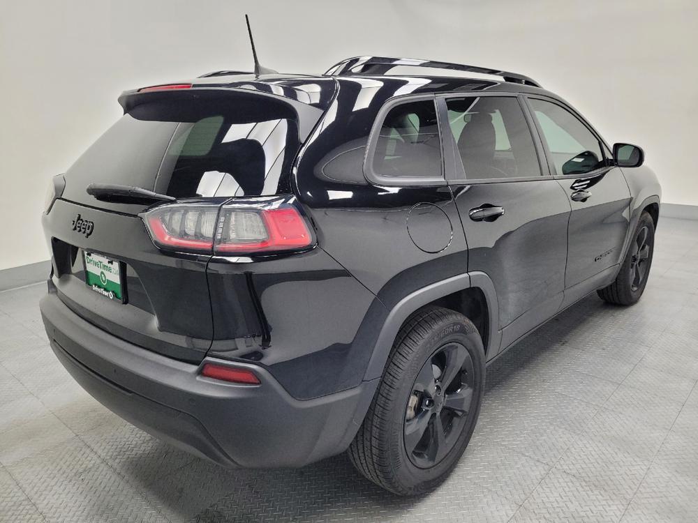 used 2019 Jeep Cherokee car, priced at $18,495