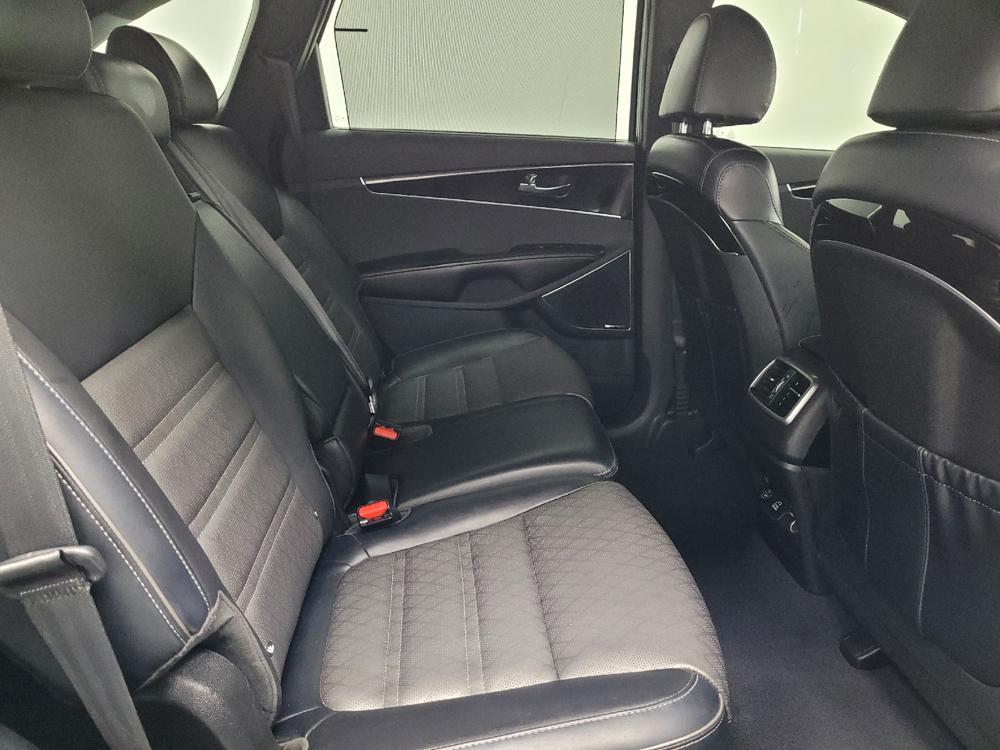 used 2019 Kia Sorento car, priced at $17,995