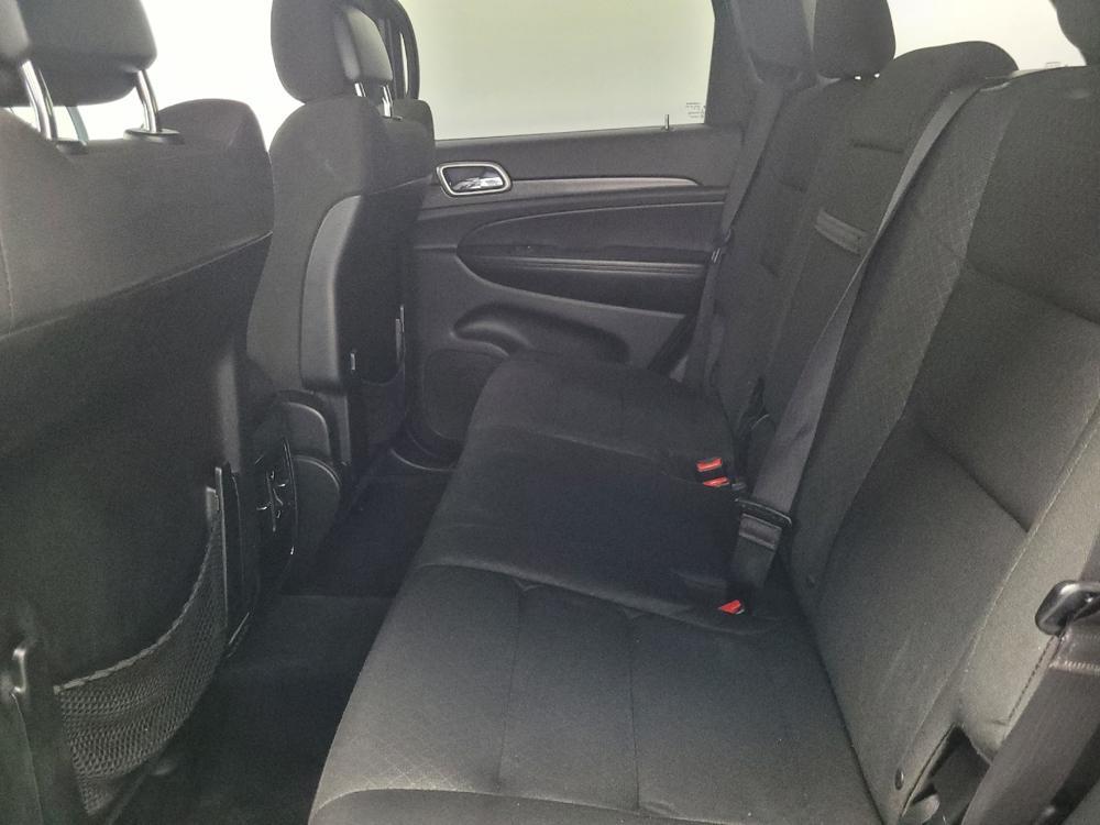 used 2018 Jeep Grand Cherokee car, priced at $17,195