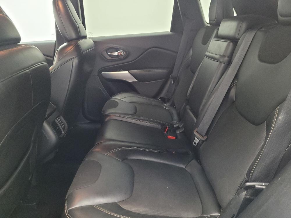 used 2018 Jeep Cherokee car, priced at $15,595