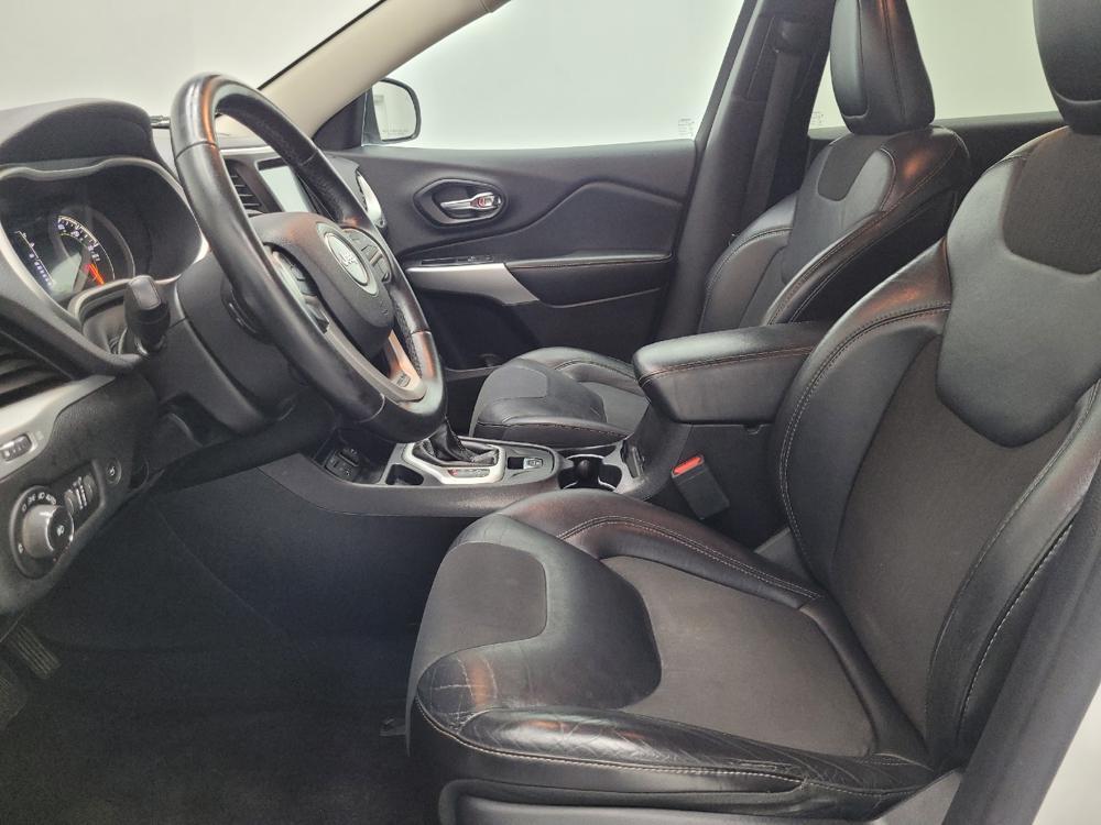 used 2018 Jeep Cherokee car, priced at $15,595