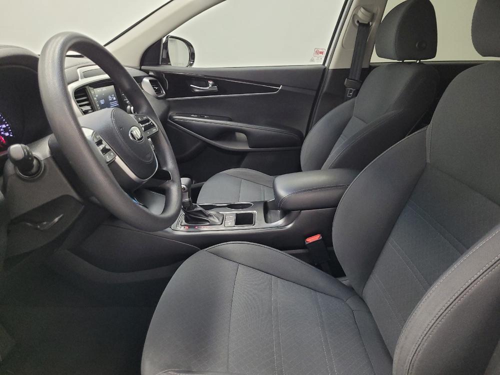 used 2019 Kia Sorento car, priced at $19,395