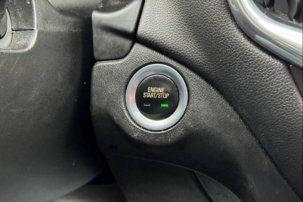 used 2020 Chevrolet Equinox car, priced at $18,797