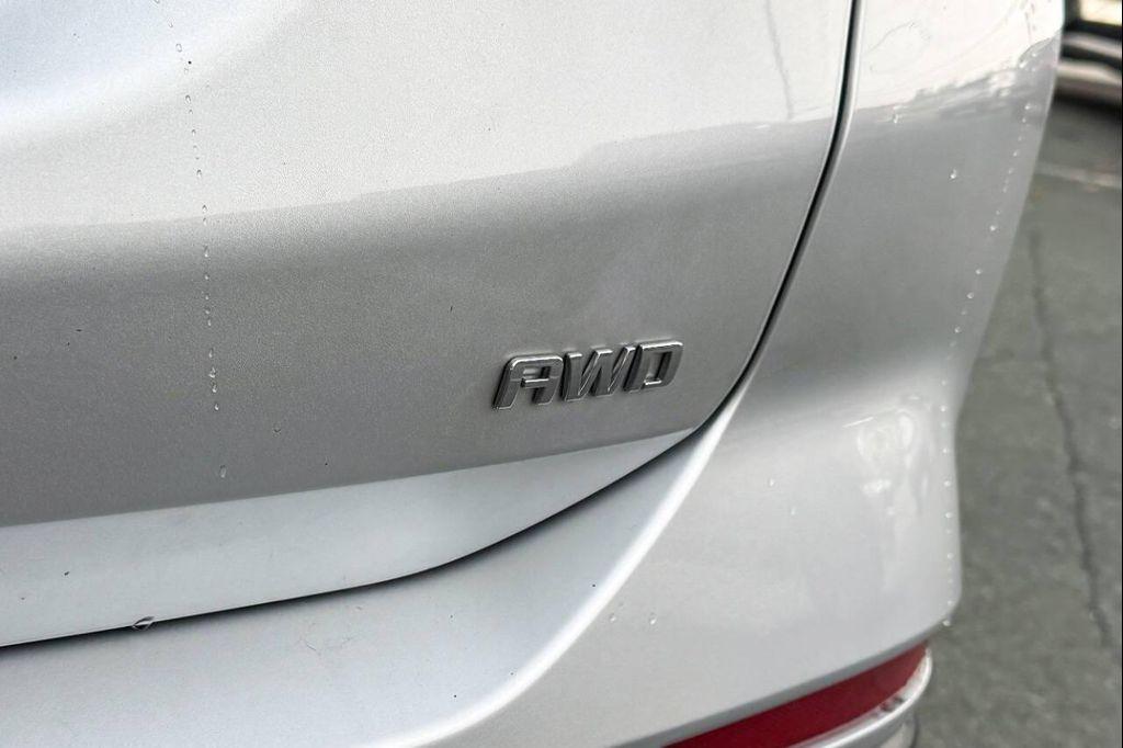 used 2021 Chevrolet Equinox car, priced at $15,997