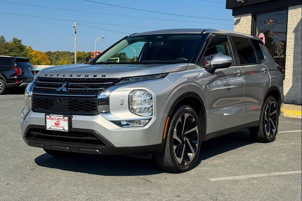 used 2022 Mitsubishi Outlander car, priced at $19,997