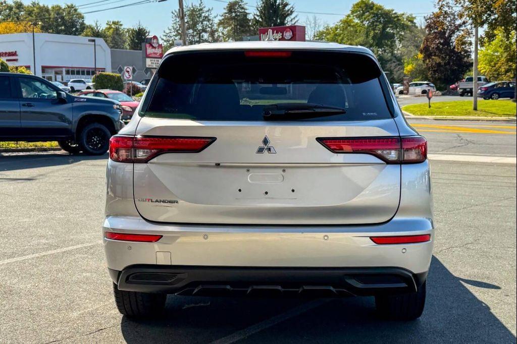 used 2022 Mitsubishi Outlander car, priced at $19,997