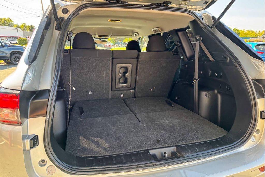 used 2022 Mitsubishi Outlander car, priced at $19,997