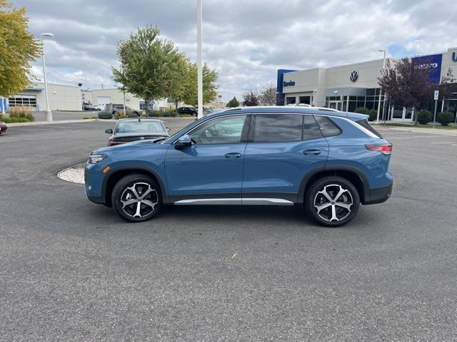 new 2025 Volkswagen Tiguan car, priced at $37,000