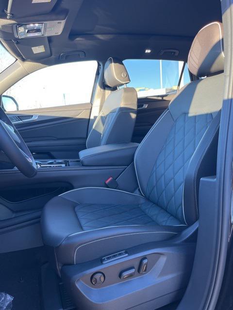 new 2026 Volkswagen Atlas Cross Sport car, priced at $54,500