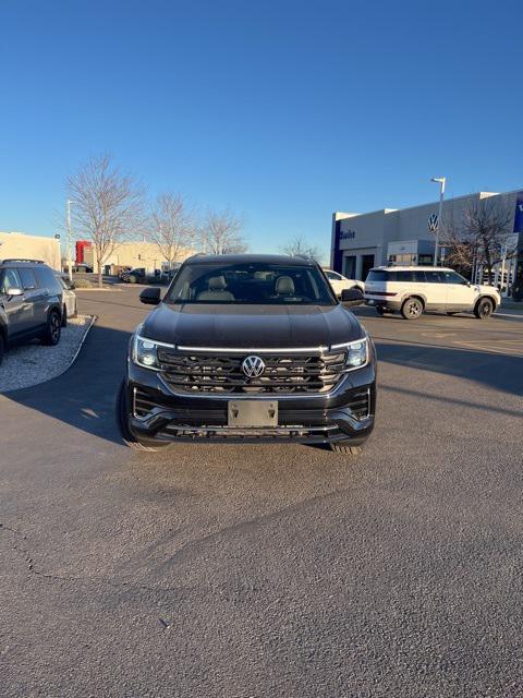 new 2026 Volkswagen Atlas Cross Sport car, priced at $54,500
