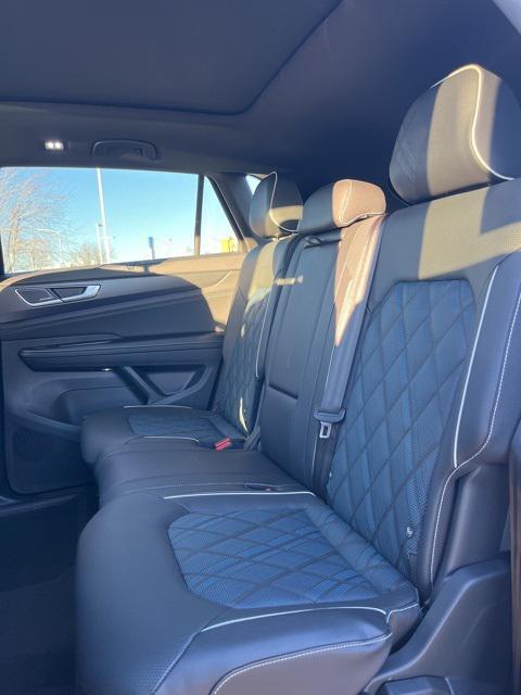 new 2026 Volkswagen Atlas Cross Sport car, priced at $54,500