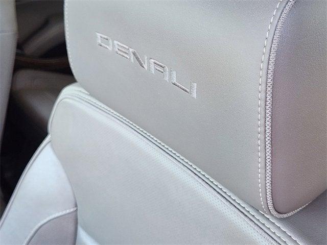 used 2019 GMC Yukon car, priced at $25,500