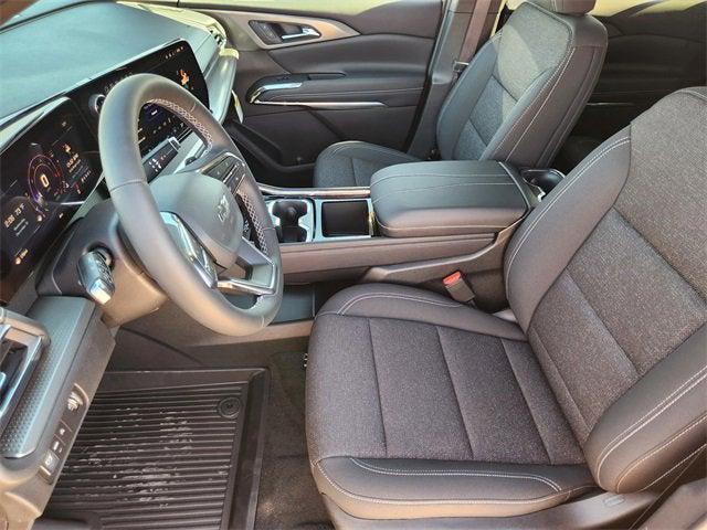 new 2026 Chevrolet Traverse car, priced at $42,924