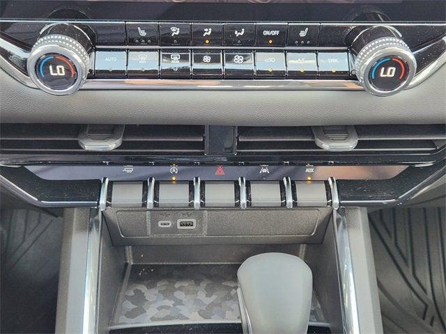 new 2026 GMC Canyon car, priced at $43,210