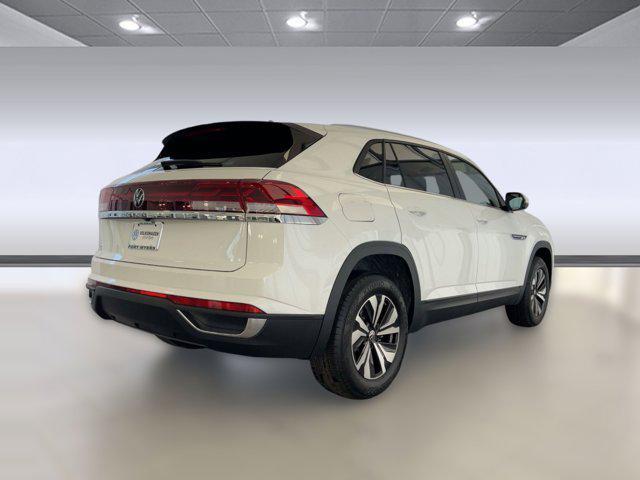 new 2026 Volkswagen Atlas Cross Sport car, priced at $38,444