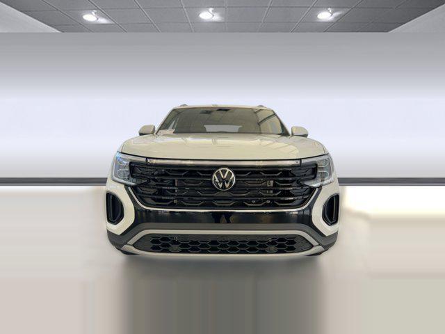 new 2026 Volkswagen Atlas Cross Sport car, priced at $38,444