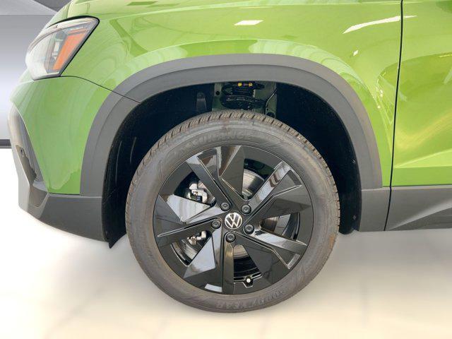 new 2026 Volkswagen Taos car, priced at $31,461