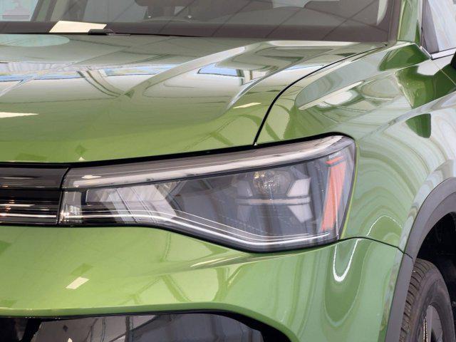 new 2026 Volkswagen Taos car, priced at $31,461