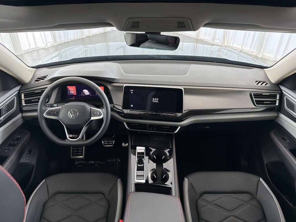 new 2026 Volkswagen Atlas car, priced at $46,683