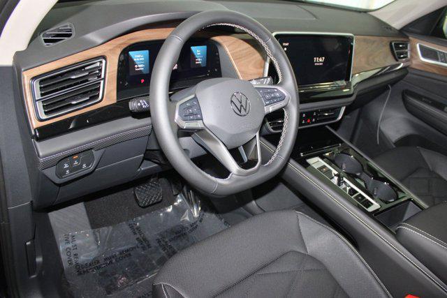 new 2026 Volkswagen Atlas car, priced at $46,022